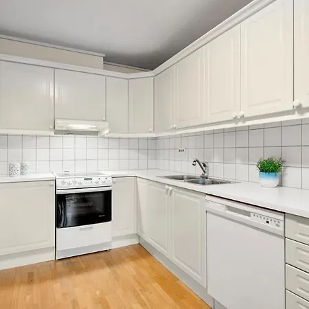 In Centre With View Of The Canal Apartment Trondheim