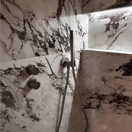 In Centre With View Of The Canal